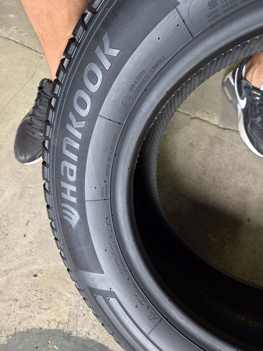 opony nowe 215/65R16 Hankook Winter icept LV