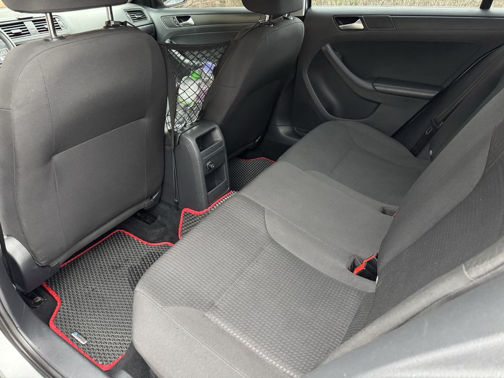 Volkswagen Jetta 6