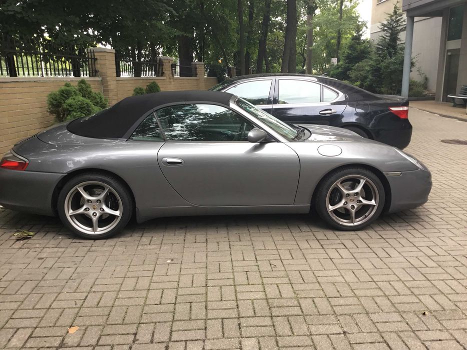 Porsche 911 Carrera Cabrio