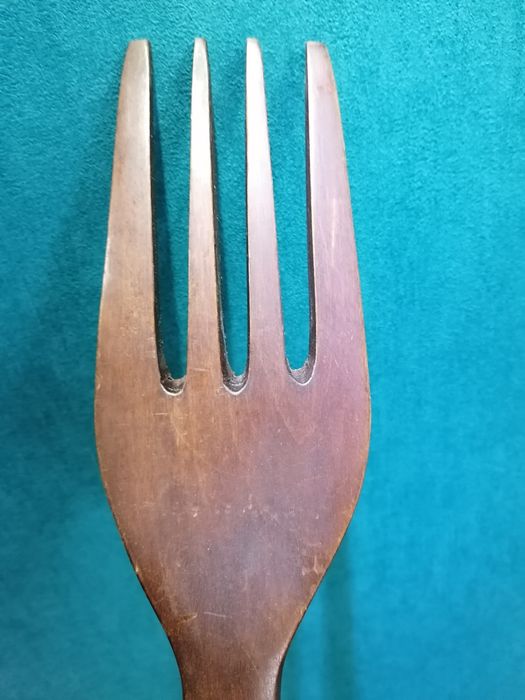 Интерьерные ложка и вилка натур. дерево ручная работа