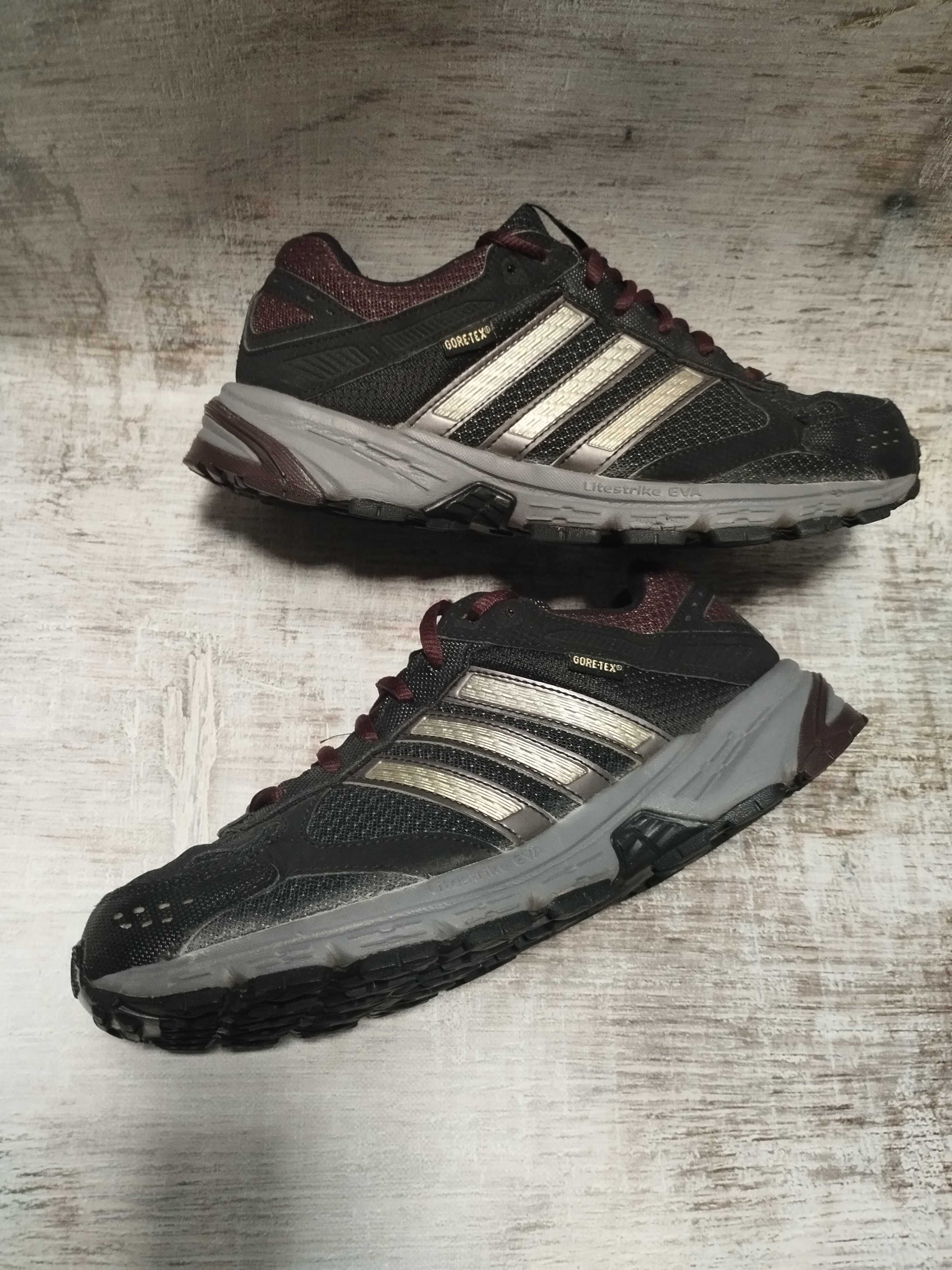 Oryginalne buty Adidas