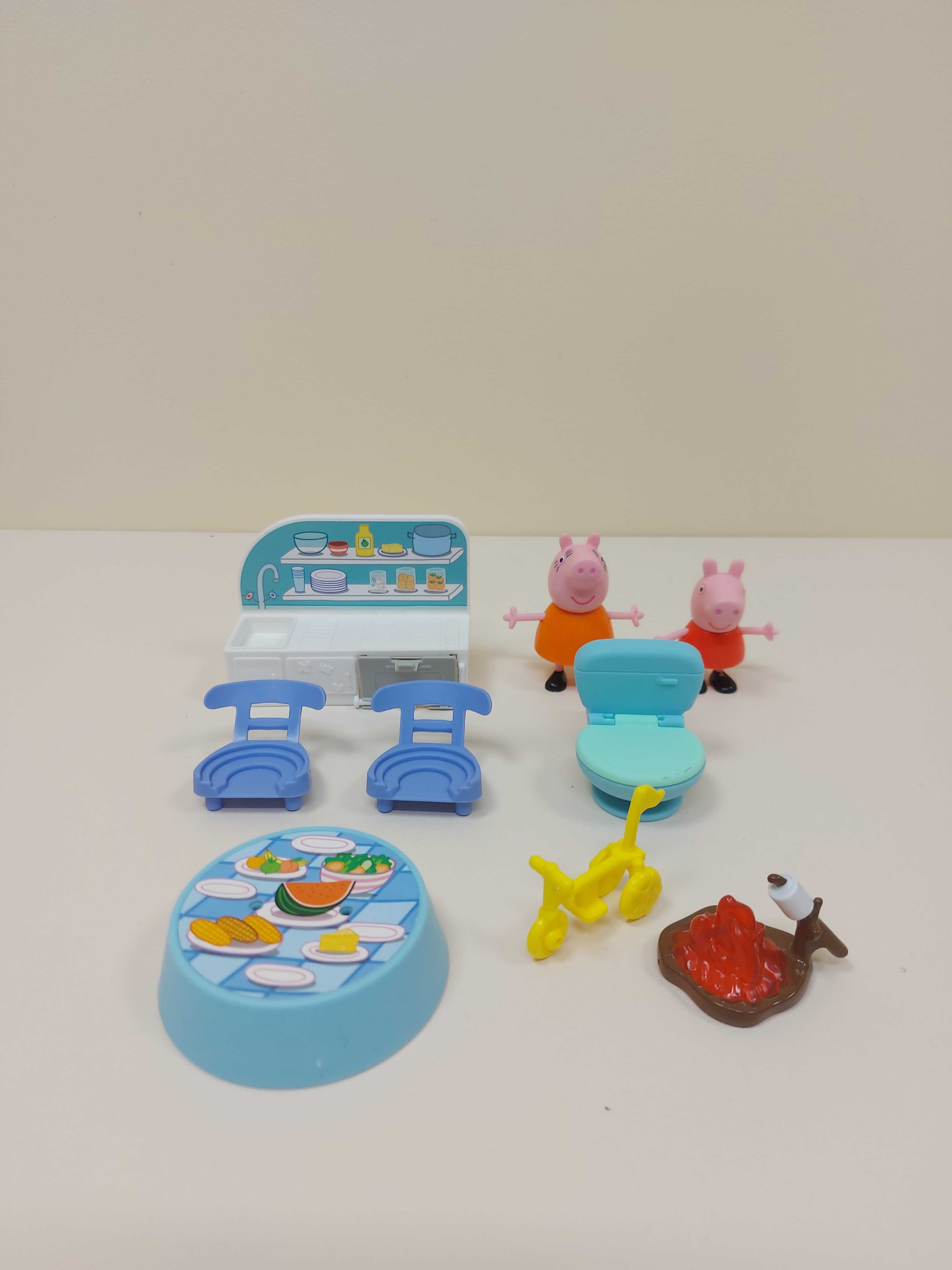 Hasbro Świnka Peppa Zestaw Rodzinny kamper F