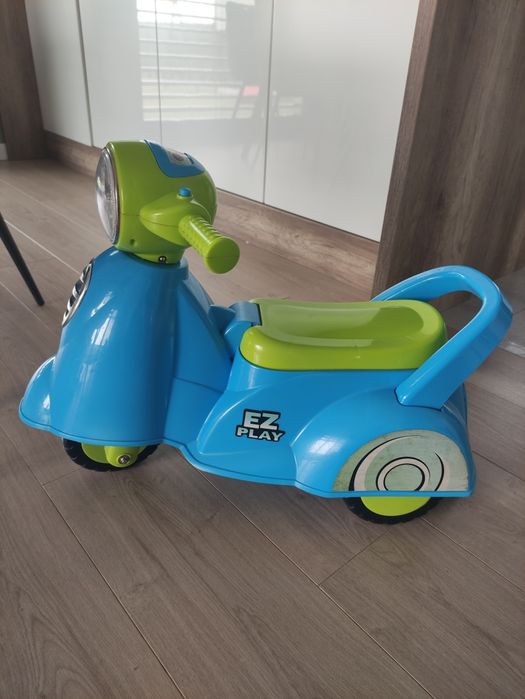 Jeździk odpychacz motor