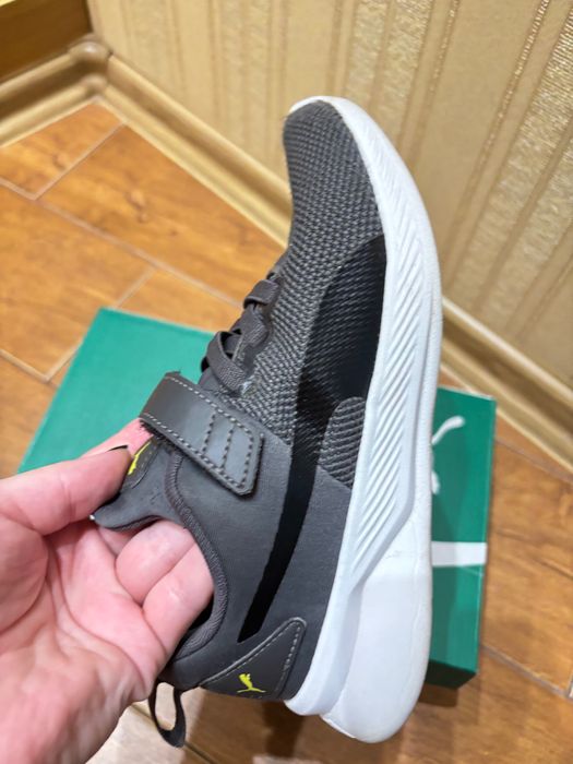 Продам кроссовки на мальчика puma