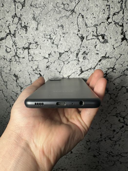 Продам Samsung A12 в прекрасному стані