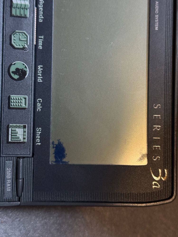 Psion series 3a, 1993 psion PLC, palmtop