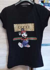 T-shirt   Gucci.