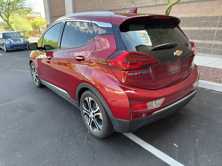 Chevrolet Bolt EV      2020