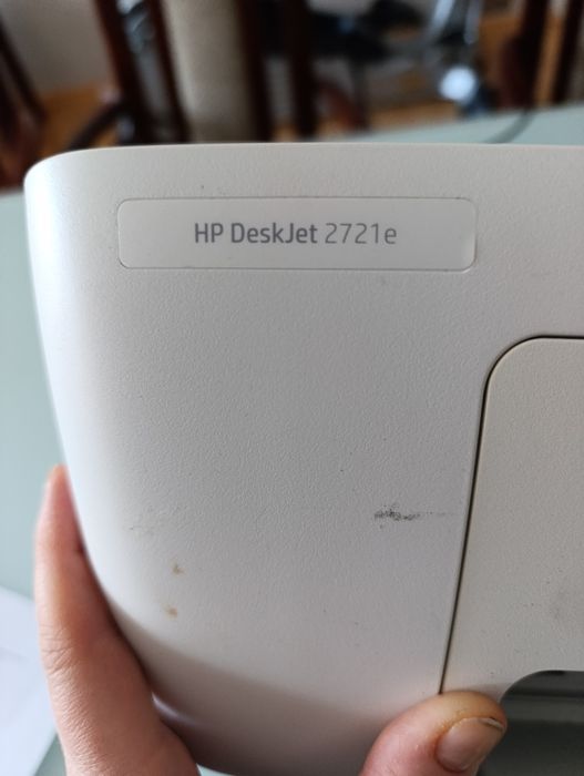 Принтер HP Feskjet 2722 e