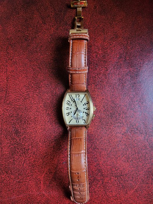 Швейцарський годинник Continental .