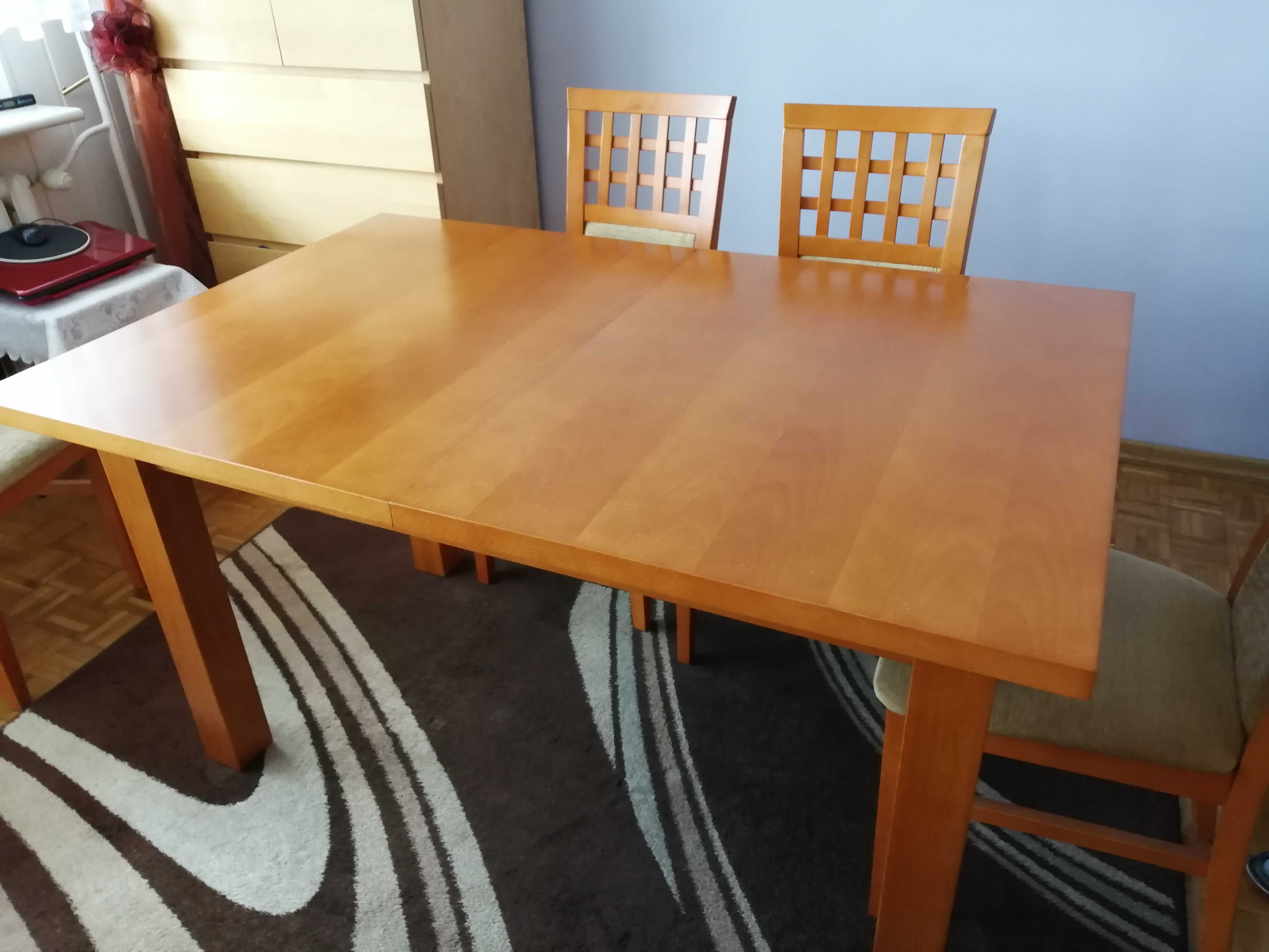 Duży rozkładany stół + 6 krzeseł