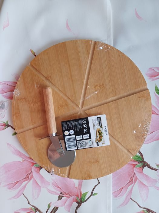 Deska do serwowania pizzy