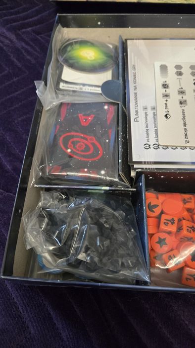 Beyond the Sun + liderzy nowej ery. Gra planszowa. Jak nowa