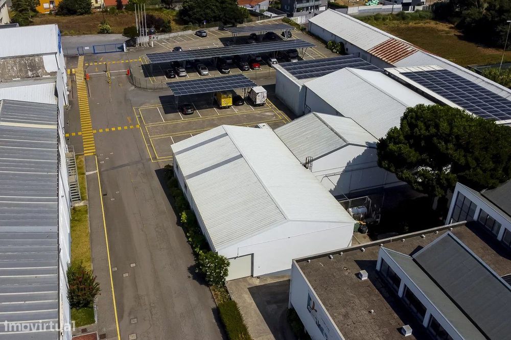 Armazém em Perafita, para produção ou armazenagem, com bons acesso