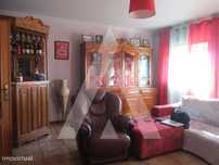 Apartamento T2 Duplex no centro de Oliveira do Bairro
