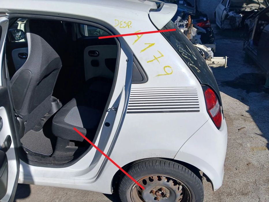 Painel trás esquerdo RENAULT Twingo III (BCM_)