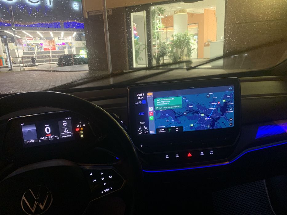 Аренда электромобиля  Днепр Volkswagen id4