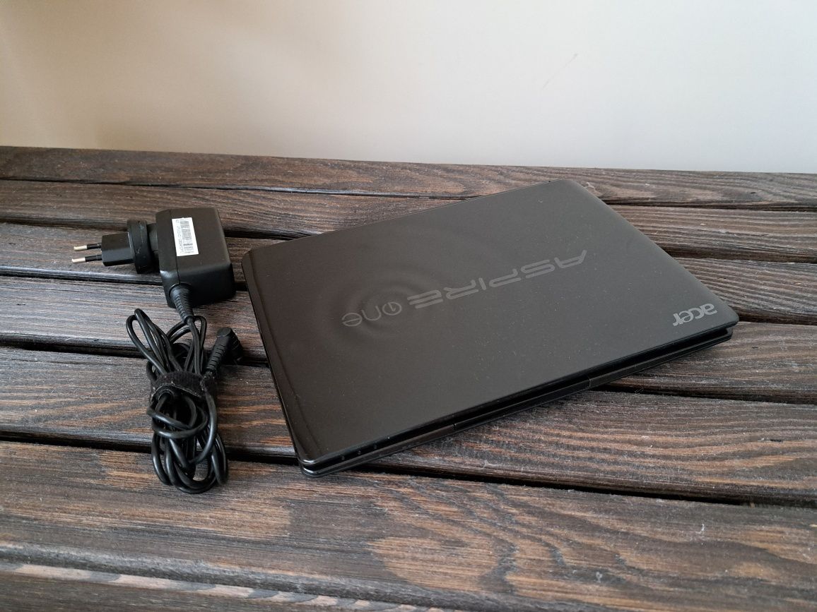 Acer Aspire One D257