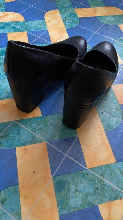 Туфлі шкіра на тракторній підошві