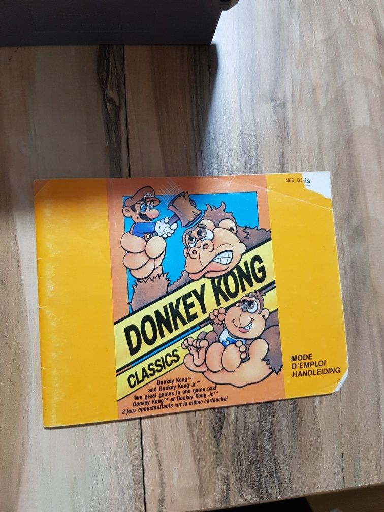 Donkey Kong Classics NES Pal b