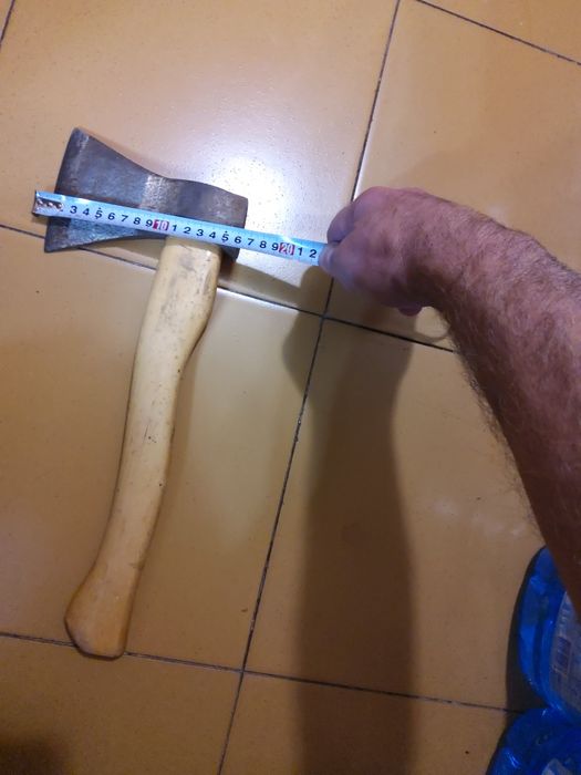 Топорик универсальный.