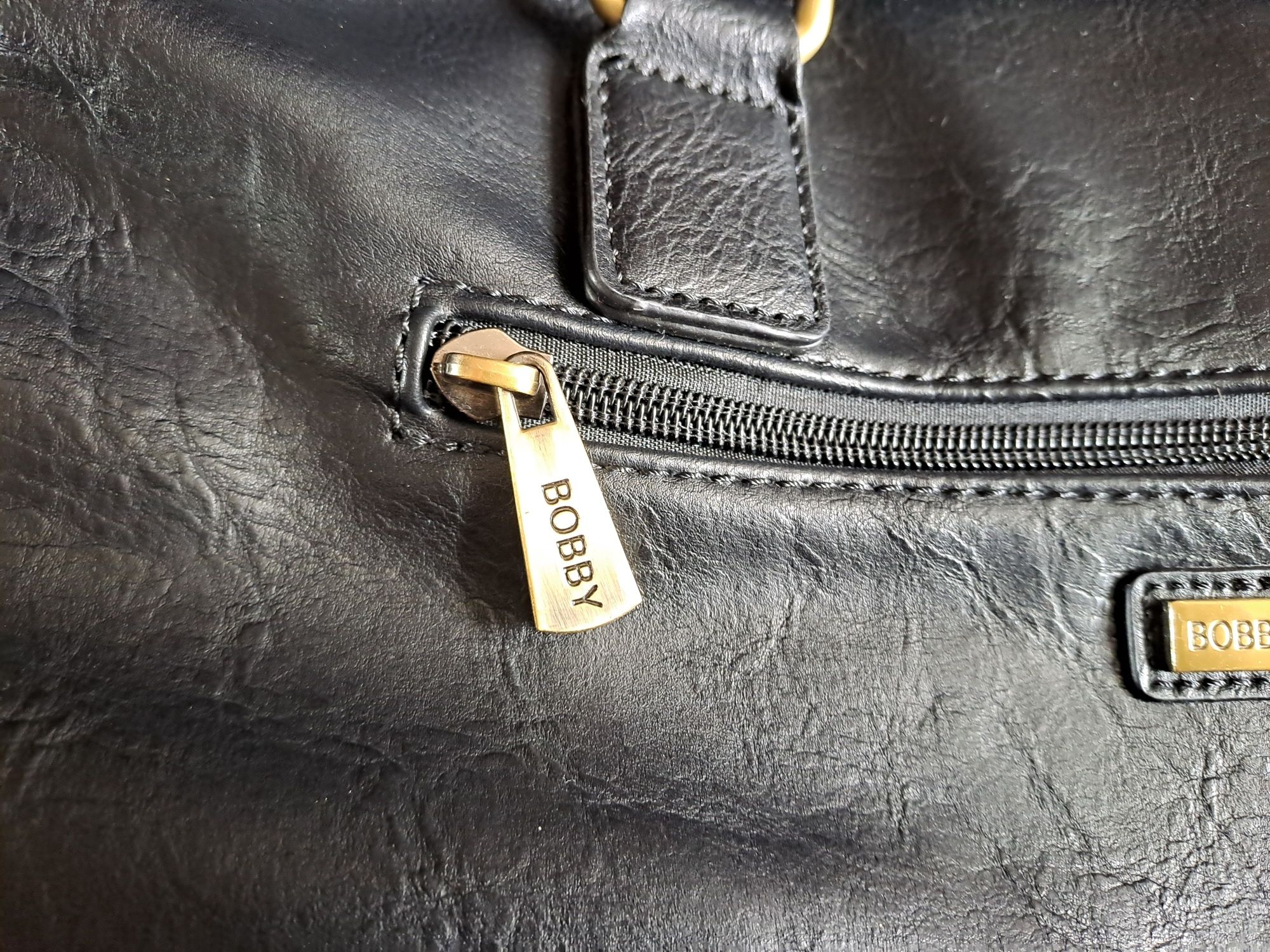 Torba na laptopa.