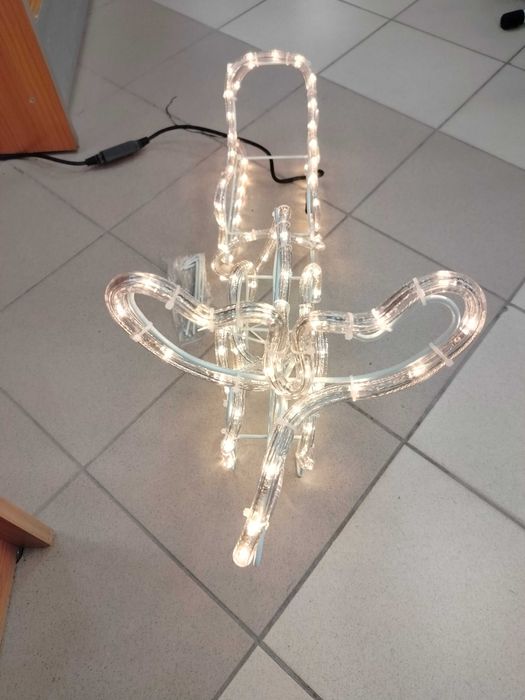 Oświetlenie świąteczne LED renifer z saniami