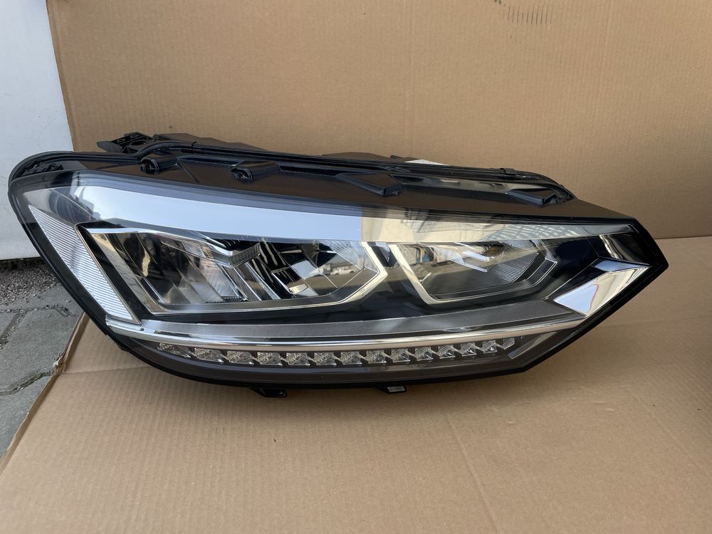 Фари LED Volswagen Touran 5TA оригінал