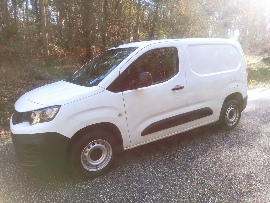 Peugeot Partner 2021 (IVA DEDUTIVEL)