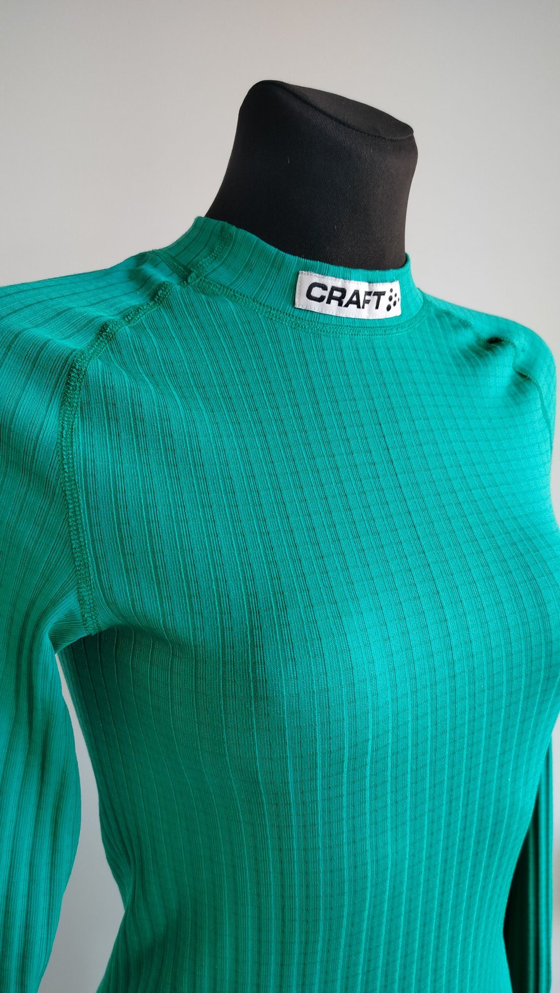 Zielona termoaktywna bluzka na długi rękaw Craft rozmiar M sportowa bl