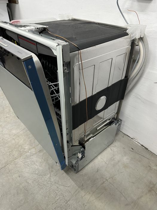 Вбудована посудомийна машина Bosch SMV4EKC24E/01 /2024рік/81см