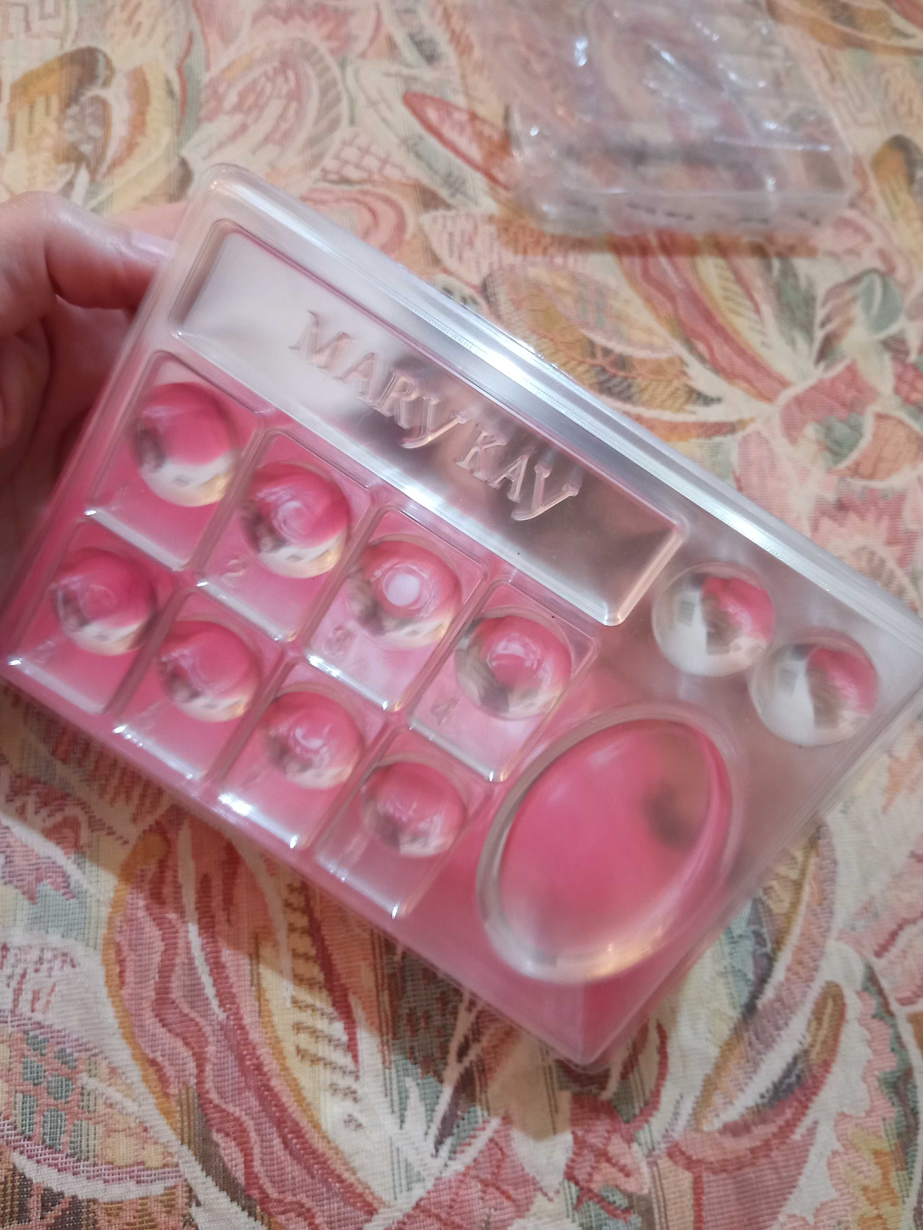 Beleza: Pack 30 bandejas descartáveis amostras maquiagem Mary kay