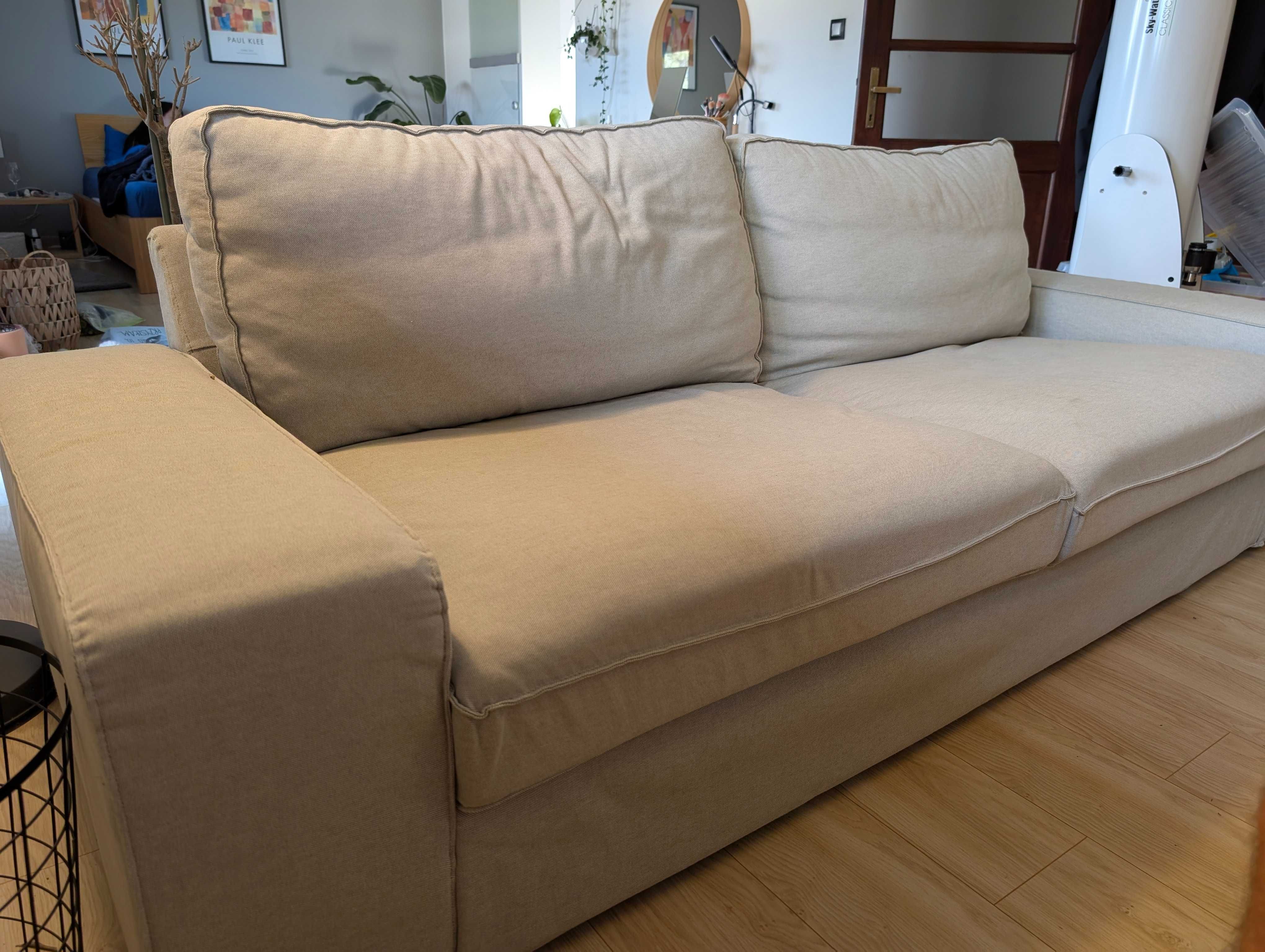 Sofa 3 osobowa KIVIK Ikea z podnóżkiem, jasnoszara