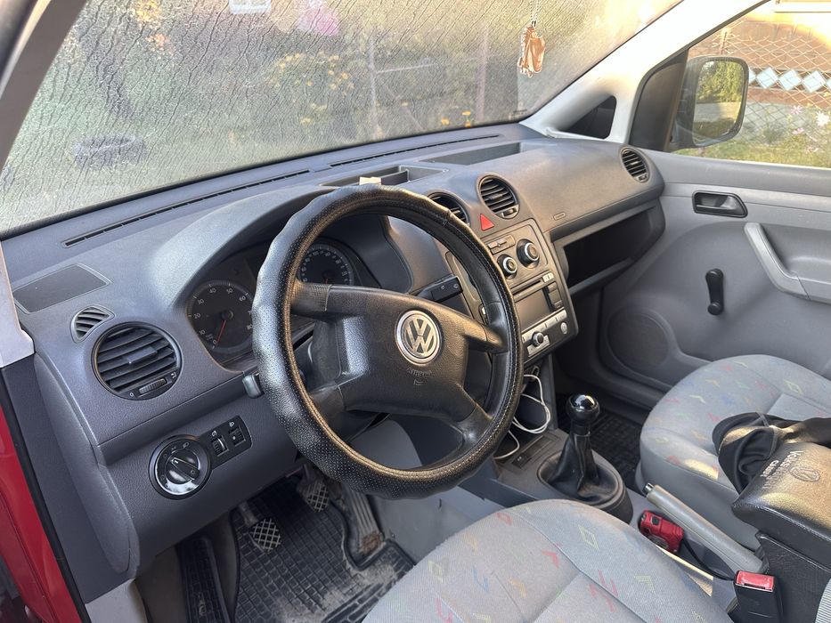 Продам Volkswagen Caddy