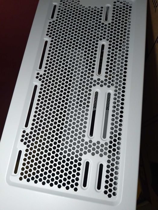 Корпус ПК CORSAIR Закаленное Стекло Кулеры Mid Tower Игровой CARBIDE