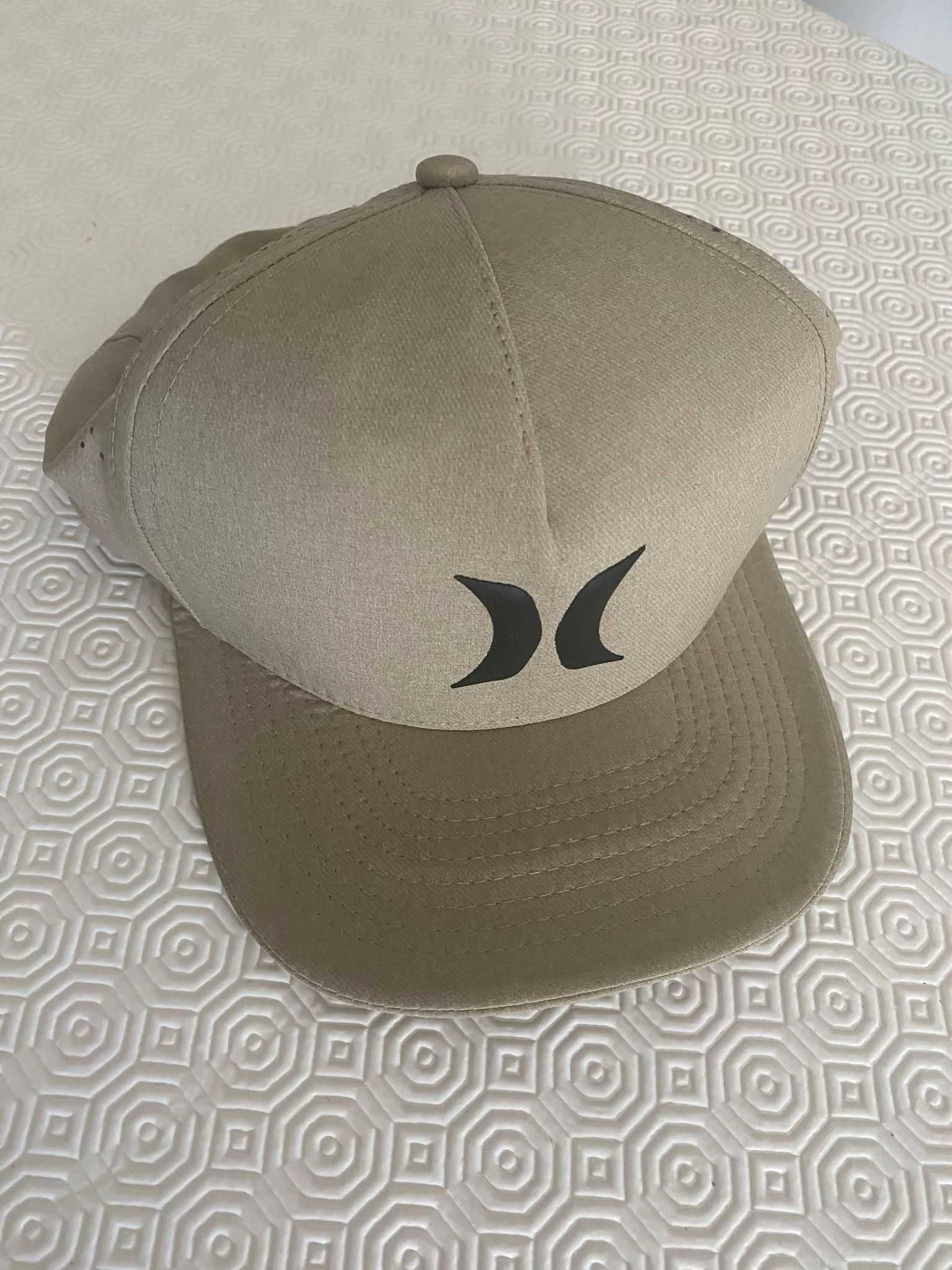 Vendo CAP/Boné/Chapéu novo da Hurley Nike Dri-Fit