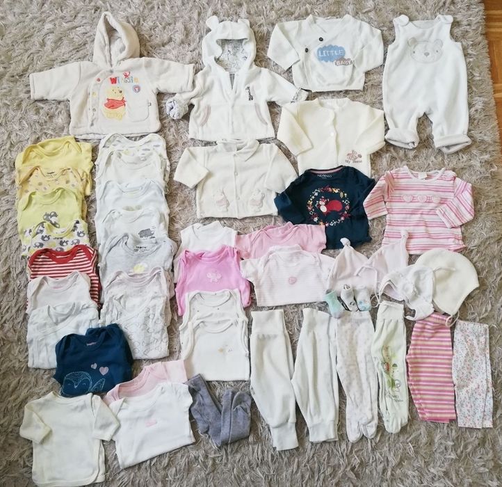 Zestaw ubrań dla dziewczynki r. 62/68