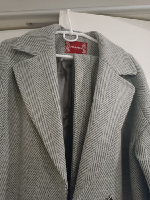 сіре пальто з візерунком "ялинка" від Velanna