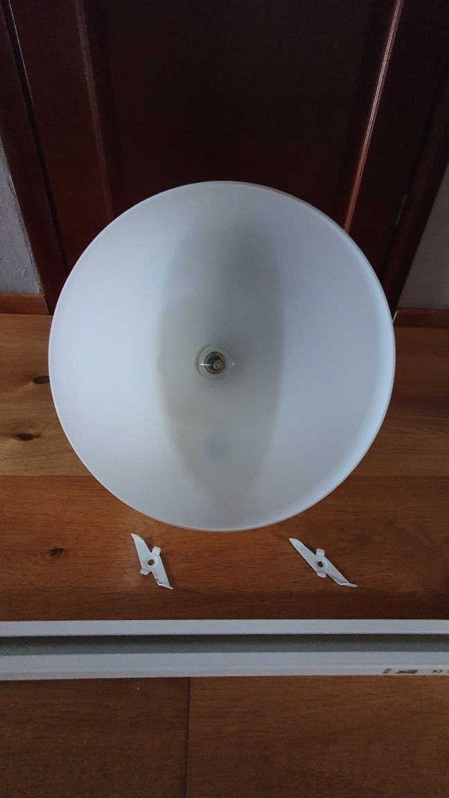Lampa na szynie, stan bardzo dobry
