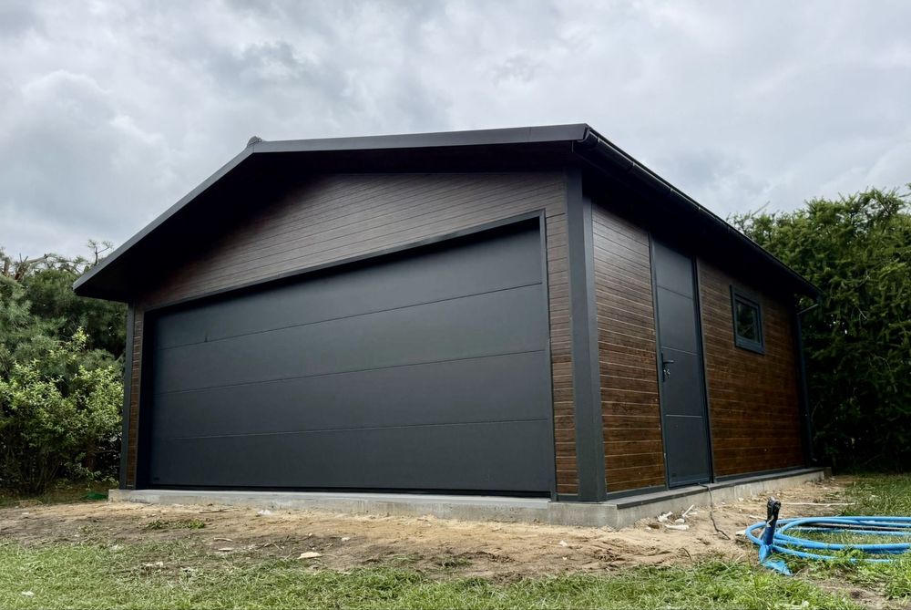 Garaz z plyty warstwowej, kazdy wymiar