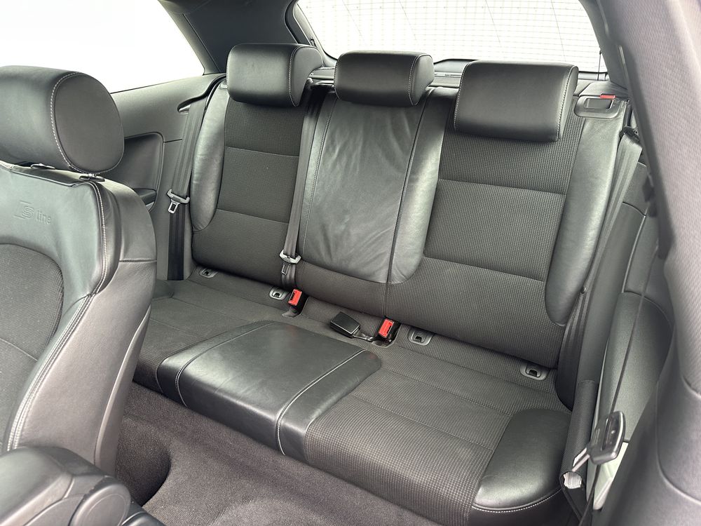 Audi A3 8P Lift 1.8 TFSI S-line, Bose, Bixenon ZAMIANA