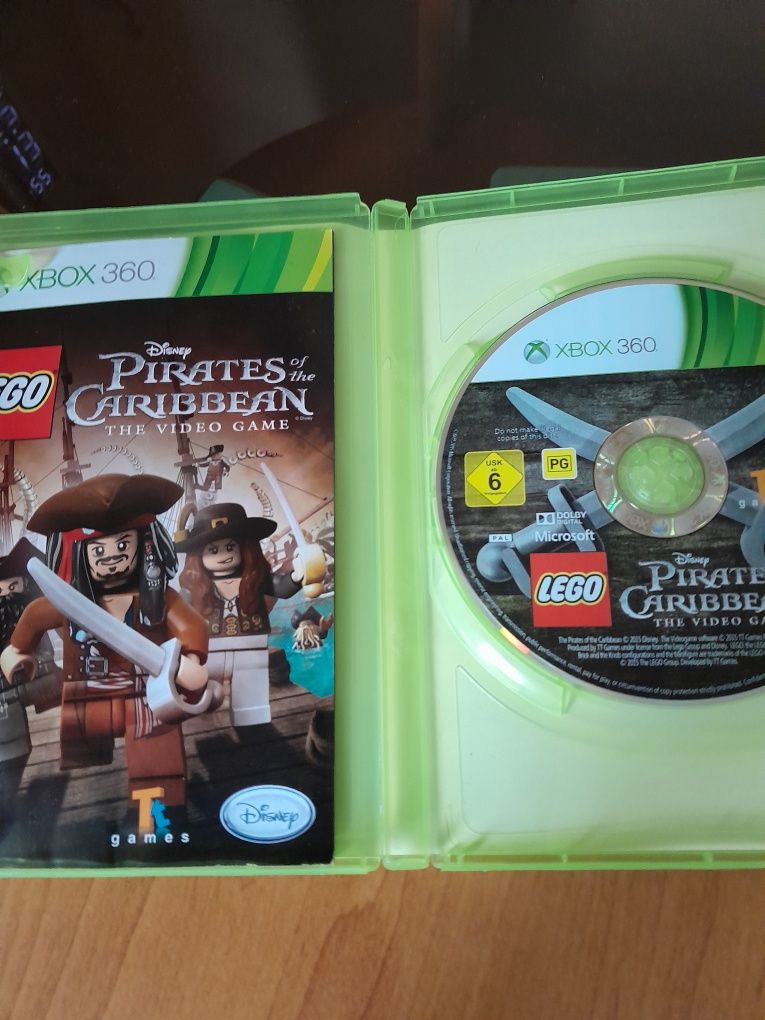 Lego Piraci z Karaibów. Stan BD.X box 360