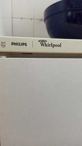 Frigorífico branco com congelador Philips Whirlpool