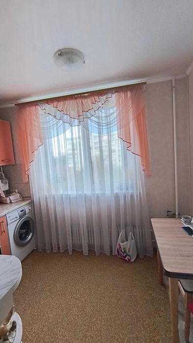 Продам 3 кім.Салтівка 535м 6/9 кап.рем.48000у.е.