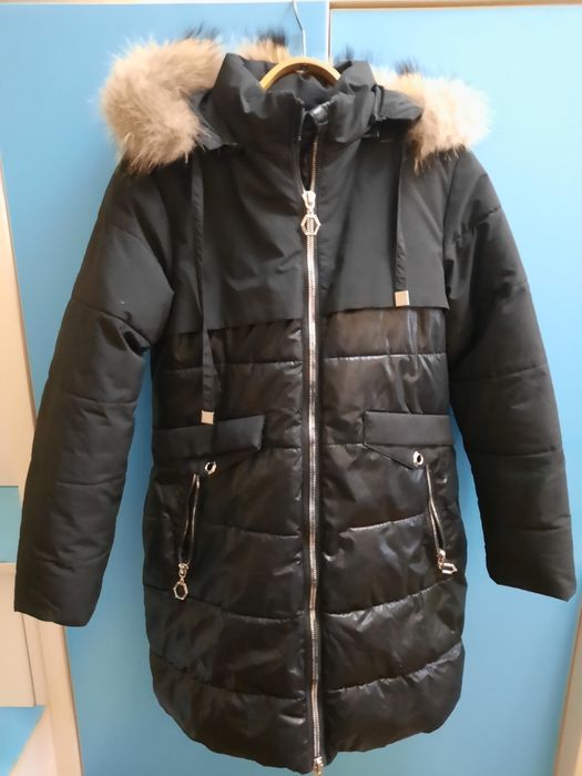Зимове дівчаче пальто