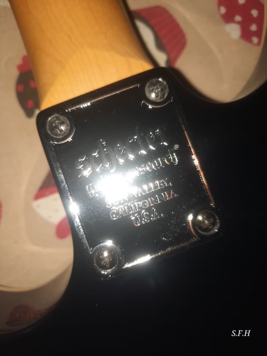 Vendo Schecter Omen