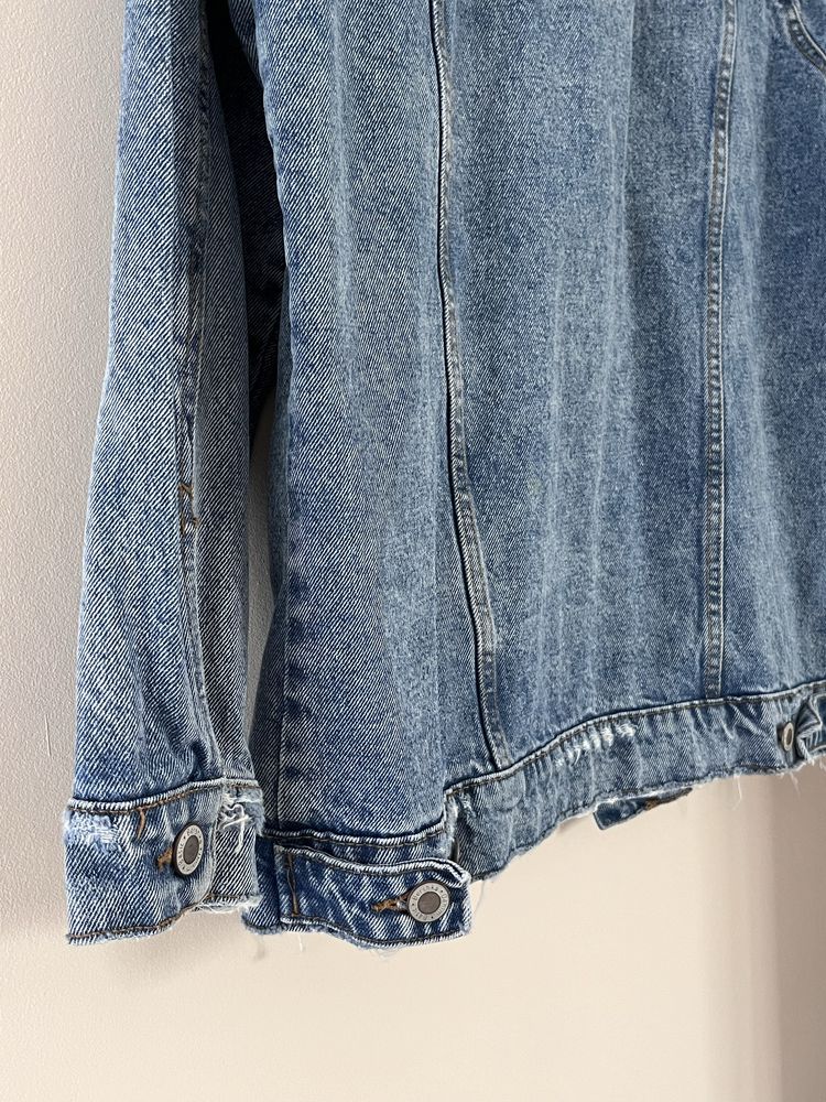 Jeansowa kurtka z bershka