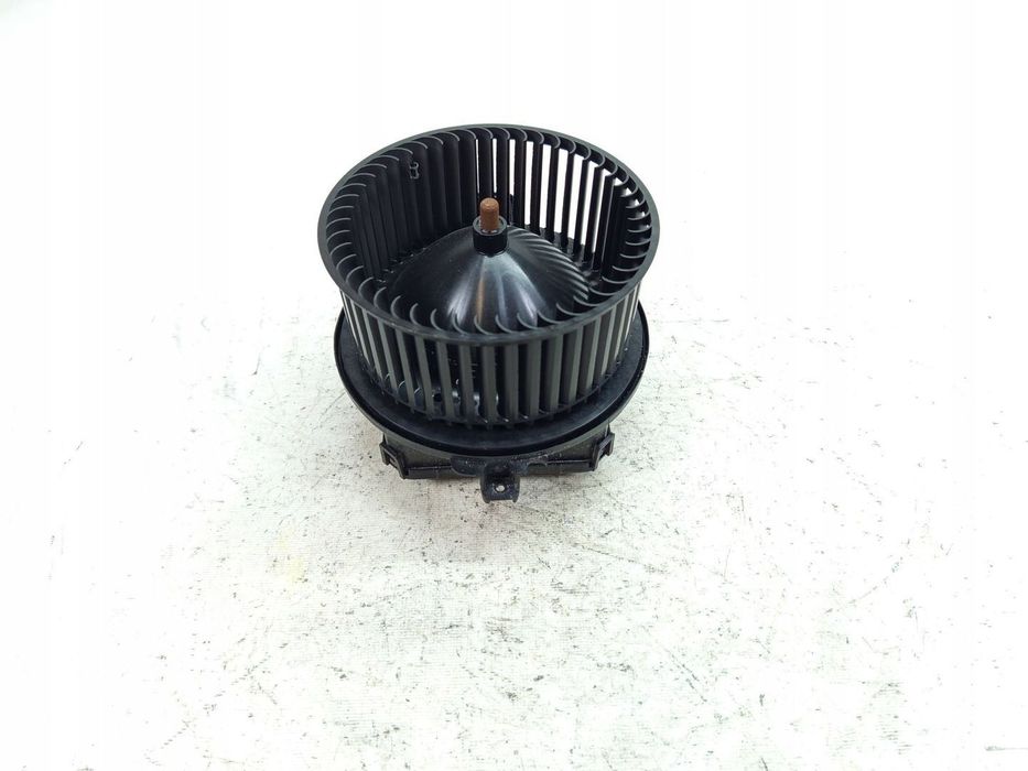 WENTYLATOR DMUCHAWA AUDI A4 B9 A5 F5 A6 C8 4M1820021B