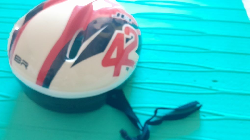 Capacete de bicicleta para criança