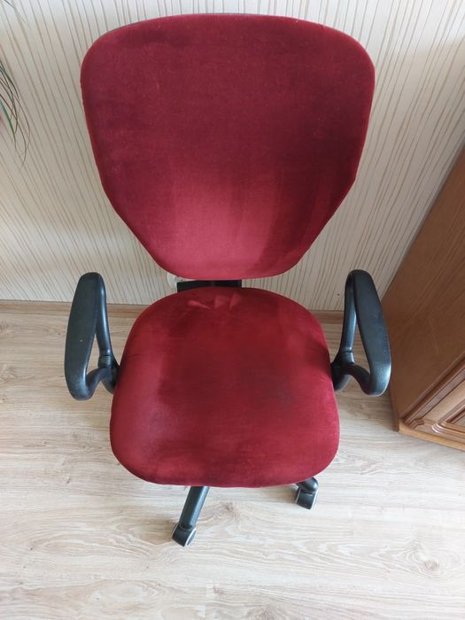Sprzedam krzesło obrotowe